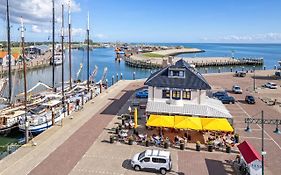 Havenhotel At Sea Texel