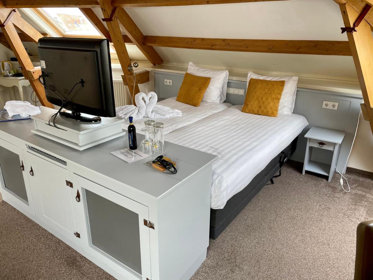 Havenhotel At Sea Texel Oudeschild Екстериор снимка