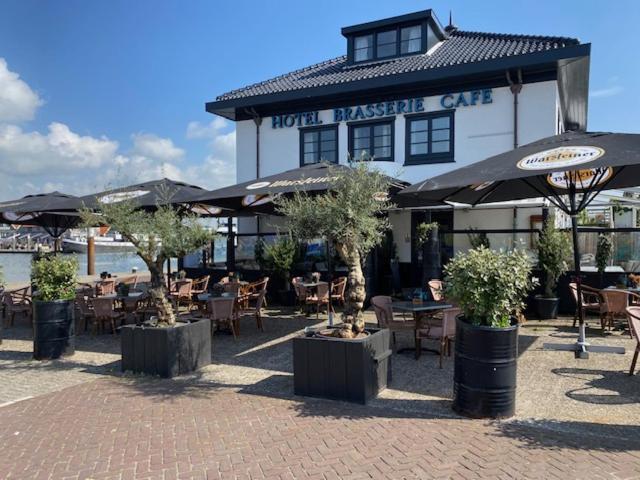 Havenhotel At Sea Texel Oudeschild Екстериор снимка