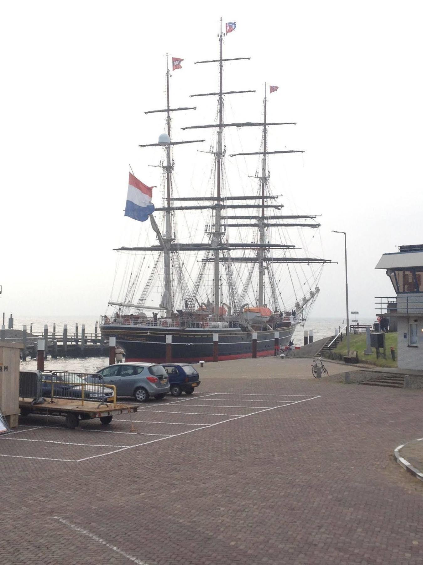 Havenhotel At Sea Texel Oudeschild Екстериор снимка